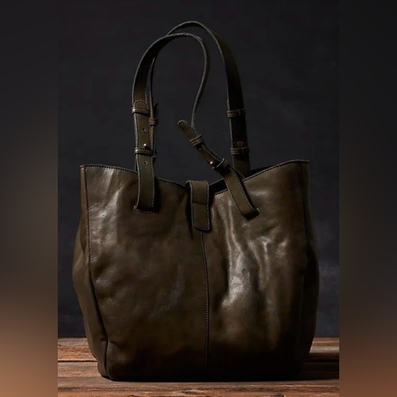 NWT We The Free Echo Leather Tote Adjustable Strap Dark Olive - Picture 3 of 15
